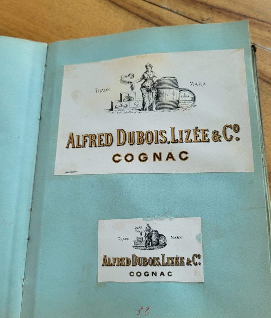 Alfred Dubois Lizee brand book 2